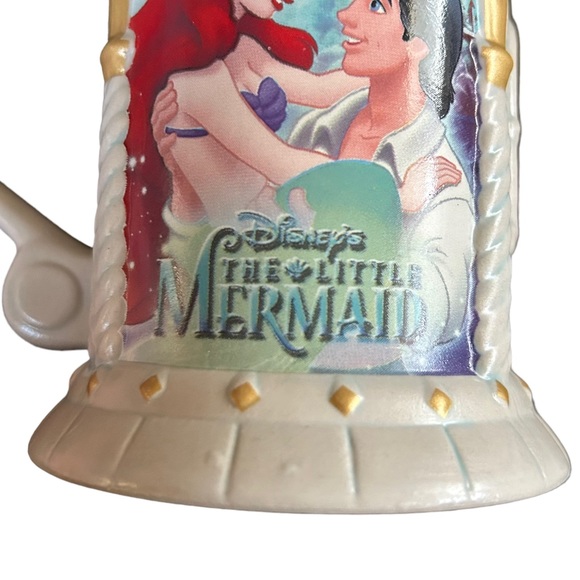 Disney’s The Little Mermaid Castle Mug Ariel Prince Eric Disney Store Exclusive - Picture 3 of 8